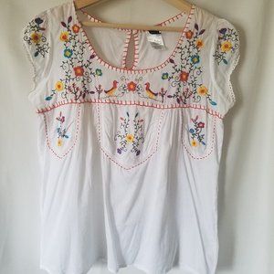 Bila Medium Sadie Top White Embroidered Peasant